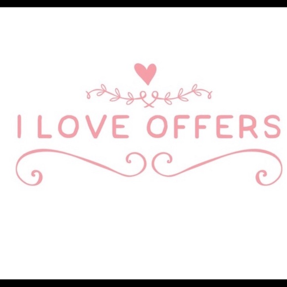 Meet your Posher, Tina - Picture 1 of 2